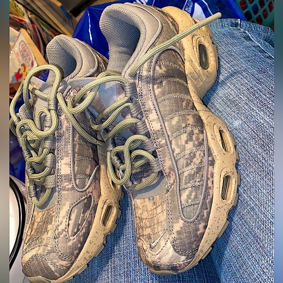 2019 Nike Air Max Tailwind 4 ‘digi camo’ size 4y - Picture 5 of 5